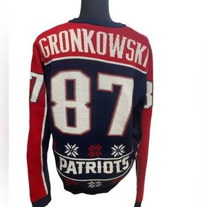 Rob Gronkowski Christmas sweater! Size Medium! New England Patriots Football!